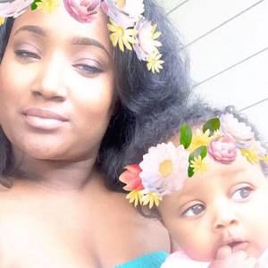 Meet your Posher, Ebony